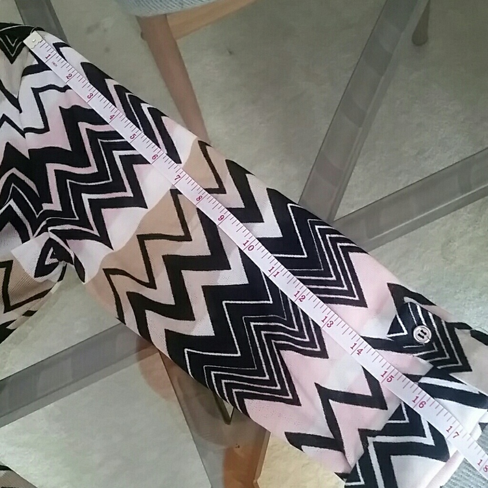 Geometric Print A-line  Dress - Picture 6 of 8